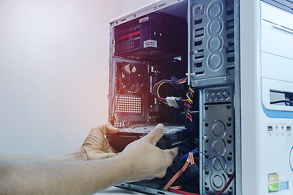 포토 JPG 해외이미지 산업 비즈니스 손가락 사람 사람없음 컴퓨터 디지털 장비 과학기술 네트워크 센터 수리 연결 서비스 고정 공학 업그레이드 지원 해외포토 손 교육 기술 전자제품 파일형식 이미지허브