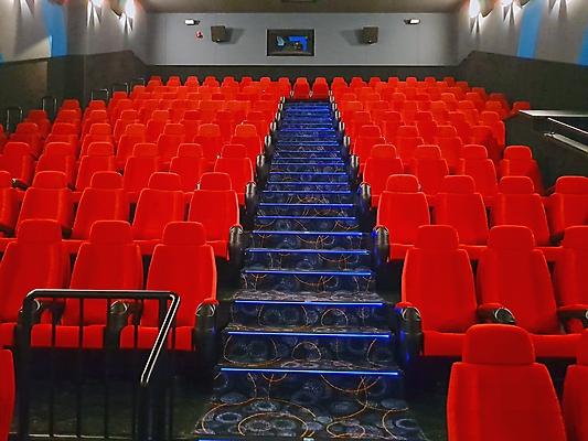 포토 JPG 해외이미지 디자인 의자 건축양식 모션 놀이 실내 이벤트 사람없음 내부 빨간색 빛 스크린 어둠 공백 콘서트 공연 무대 발표 영화관 극장 필름 영화 그림 쇼 장면 드라마 일반 동영상 할리우드 객석 뮤지컬 줄서기 벨벳 해외포토 건축 컬러 가구 문화예술 실크 로스앤젤레스 파일형식 이미지허브