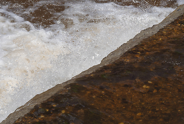 포토 JPG 해외이미지 공원 물결 선 여행 백그라운드 모션 자연 벽지 산 풍경 사람없음 야외 초록색 물 빛 강 어둠 힘 거품 폭포 젖음 흐름 에너지 가을 바위 흰색 투명 개울 붓기 닫기 떨어짐 숲 부드러움 분무기 내추럴 넘어짐 해외포토 자연요소 계절 공공시설 컬러 컨셉 감각 생태계 파일형식 이미지허브