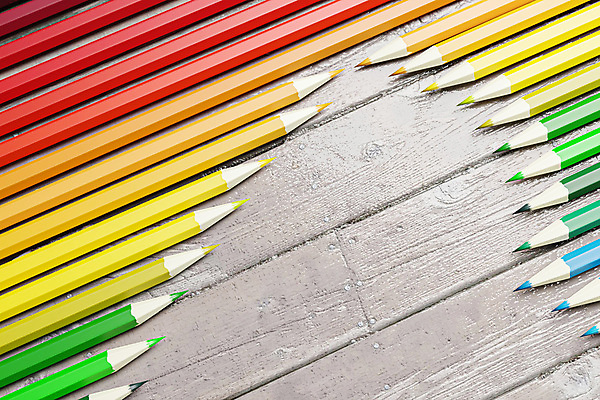 포토 JPG 해외이미지 문구용품 색연필 사람없음 3D 하트 오브젝트 나무바닥 해외포토 모양 학용품 바닥 디지털합성 파일형식 이미지허브