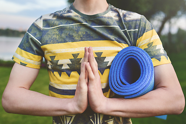 포토 JPG 해외이미지 라이프스타일 커플 남자 스포츠 포즈 백그라운드 신체 요가 창문 자연 휴식 함께함 건강 사람 사람없음 장비 에너지 흰색 그룹 사발 호흡 연습 명상 위치 네팔 주인 아사나자세 해외포토 웰빙 아시아 컬러 컨셉 관계 생활 요가자세 사기그릇 생태계 파일형식 이미지허브