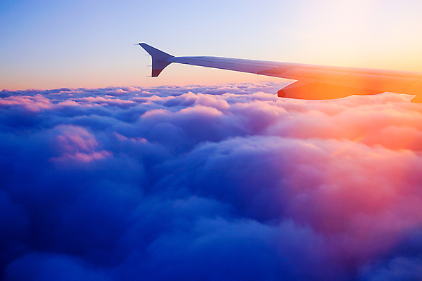 포토 JPG 해외이미지 구름 응시 여행 컨셉 날개 비즈니스 창문 교통시설 하늘 아침 휴가 비행기 아이디어 실내 안테나 사람 사람없음 가로 물 파란색 햇빛 황혼 일몰 새벽 금지 상업 제트기 엔진 넘어짐 수평선 방식 해외포토 주간 자연요소 시선 컬러 교통 통신 항공교통 모션 대중교통 내부 태양 노을 시설 파일형식 이미지허브