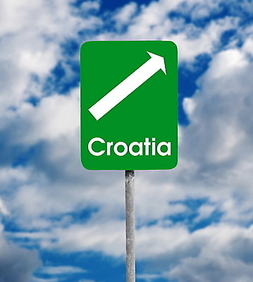 포토 JPG 해외이미지 아이콘 디자인 도로 길 여행 백그라운드 교통시설 하늘 성공 화살 거리 프레임 광고판 경고 안전 사람없음 그래픽 초록색 파란색 노란색 우주 금속 검은색 공백 정보 흰색 도시 고속도로 위험 방향 심볼 사인 크로아티아 서명 고립 방법 주목 해외포토 유럽 컬러 교통 컨셉 재질 알림판 시설 판 파일형식 이미지허브