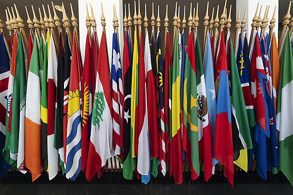 포토 JPG 해외이미지 직업 디자인 배너 유럽 도로 컨셉 일러스트 회사 비즈니스 성공 화살 아이디어 사람없음 빨간색 경제 파란색 세트 세계 깃발 직물 비즈니스맨 목표 심볼 사인 심플 윤곽 위치 깃대 봉 애국심 골 마케팅 상형문자 전국 정부 정치 해외포토 문자 남자 나라 길 컬러 교통시설 직장인 파일형식 이미지허브