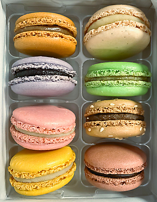 포토 JPG 해외이미지 전통 커피 음식 분홍색 백그라운드 오렌지 탁자 딸기 디저트 사탕 요리 사람없음 초록색 컬러풀 갈색 노란색 쌓기 쿠키 과자 케이크 초콜릿 여러개 빵집 프랑스 수확 흰색 달콤 맛 설탕 굽기 크림 모음 마카롱 프랑스어 파스텔톤 페스츄리 피스타치오 해외포토 문자 유럽 음료 빵 컬러 가구 다수 컨셉 농업 과일 모션 상점 견과류 구이 파일형식 이미지허브