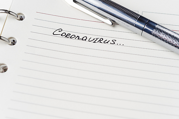 포토 JPG 해외이미지 디자인 배너 종이 컨셉 텍스트 건강 경고 안전 사람없음 책 단어 세계 글로벌 약 쪽지 공책 정보 흰색 메시지 수비 바이러스 질병 위험 사인 예방 복고 감염 전염 시트 고립 돌봄 전염병 해외포토 문자 컬러 의학 모션 문구용품 파일형식 이미지허브