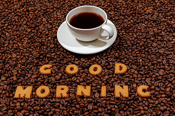 포토 JPG 해외이미지 커피 음료 음식 백그라운드 컨셉 패턴 텍스트 탁자 아침 디저트 콩 씨앗 사람없음 목재 컵 농작물 갈색 크래커 쿠키 검은색 어둠 거품 에너지 머그컵 신선 최고 뜨거움 거친 메시지 달콤 맛 아침식사 정상 낟알 편지 굽기 심볼 상쾌 질감 아로마 에스프레소 내추럴 모카 카페인 해외포토 주간 나무 식물 식기 감정 컬러 가구 무늬 농업 재료 곡류 식사 구이 파일형식 이미지허브