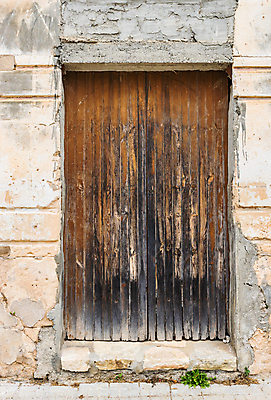 포토 JPG 해외이미지 벽 백그라운드 건축양식 날씨 출입구 주택 프레임 자물쇠 사람없음 야외 건물 목재 세로 문 마을 수확 골동품 바위 시골 묘사 잠금 대문 타운 구식 그런지 옛날 해외포토 나무 건축물 건축 농업 재료 돌_바위 도시 보안 파일형식 이미지허브