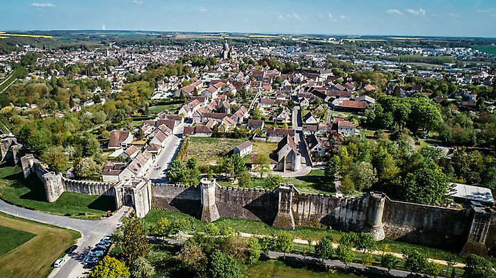 포토 JPG 주간 해외풍경 유럽 유럽풍경 자연 풍경 사람없음 야외 마을 프랑스 시골 고성 항공촬영 국내포토 자연요소 해외 나라 뷰포인트 생태계 파일형식