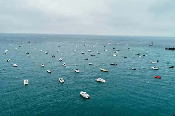 포토 JPG 주간 해외풍경 유럽 바다 요트 유럽풍경 자연 풍경 사람없음 야외 프랑스 정박 여러대 국내포토 자연요소 해외 나라 다수 배_교통 생태계 파일형식