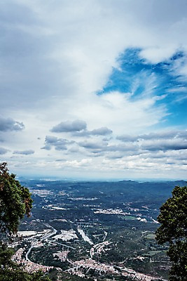 포토 JPG 주간 나무 구름 해외풍경 유럽 유럽풍경 자연 하늘 풍경 야외 시골 스페인 국내포토 자연요소 식물 해외 나라 생태계 파일형식