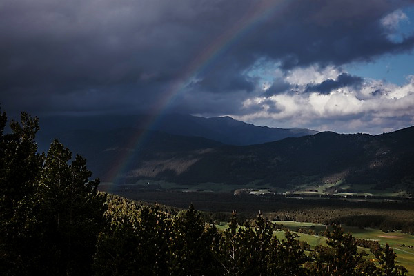 포토 JPG 주간 나무 구름 해외풍경 유럽 무지개 유럽풍경 자연 하늘 풍경 사람없음 야외 프랑스 피레네산맥 국내포토 자연요소 식물 해외 나라 생태계 파일형식 산맥