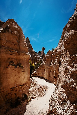 포토 JPG 주간 해외풍경 유럽 유럽풍경 자연 풍경 사람없음 야외 흙 프랑스 지형 지질 퇴적층 국내포토 자연요소 해외 나라 생태계 지층 파일형식