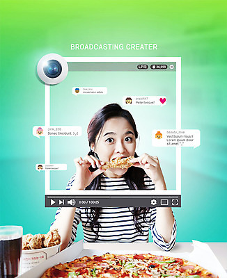 PSD 편집이미지 여자 피자 한명 사람 상반신 20대 성인 카메라 촬영 치킨 한국인 먹기 콜라 방송 채팅 성인여자한명만 인터넷방송 크리에이터 이미지편집 직업 1 모션 패스트푸드 서양음식 동양인 청년 전자제품 탄산음료 닭고기요리 여자한명만 성인여자만 파일형식 1인미디어
