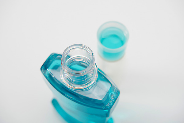 포토 JPG 스튜디오촬영 하늘색 실내 사람없음 오브젝트 흰배경 구강청결제 국내포토 백그라운드 내부 파란색 흰색 파일형식