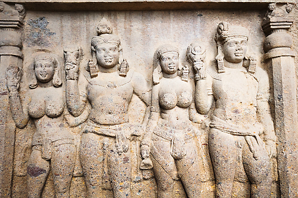 포토 JPG 해외이미지 종교 문화 건축양식 풍경 사람없음 건물 초록색 태양 조각상 재산 인도인 신성 옛날 현무암 해외포토 자연요소 외국인 건축물 건축 컬러 동양인 금융 조형물 화산암 파일형식 이미지허브