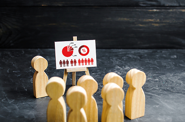 포토 JPG 해외이미지 비즈니스 그래프 실내 사람없음 말_게임 발표 나무배경 해외포토 백그라운드 내부 게임 파일형식 이미지허브