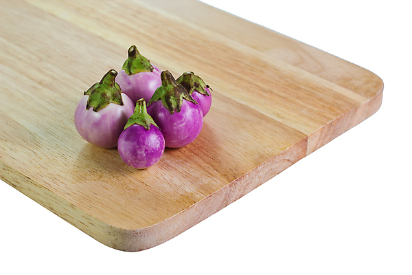 포토 JPG 해외이미지 음식 백그라운드 2 다이어트 채소 가지 건강 요리 사람없음 목재 초록색 컬러풀 보라색 흰색 신선 원형 맛 먹기 날것 내추럴 고립 채식주의자 해외포토 도형 나무 컬러 컨셉 재료 모션 채식 파일형식 이미지허브