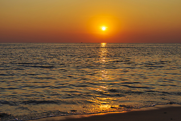 포토 JPG 해외이미지 구름 계절 여행 백그라운드 오렌지 자연 벽지 하늘 아침 날씨 추상 풍경 사람없음 야외 빨간색 여름 파란색 빛 햇빛 태양 노란색 일출 맑음 일몰 봄 광선 흰색 분위기 저녁 천국 내추럴 수평선 해외포토 주간 자연요소 컬러 컨셉 무늬 과일 노을 야간 생태계 파일형식 이미지허브