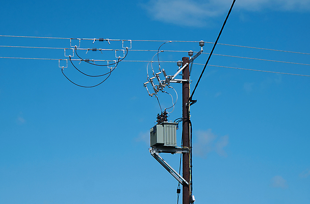 포토 JPG 해외이미지 산업 선 백그라운드 하늘 사람없음 야외 파란색 빛 환경 탑 금속 맑음 힘 장비 에너지 시골 기둥 네트워크 역 위험 전염 철사 볼트 봉 철탑 지휘자 긴장 세대 변압기 분배 전압 철강 공급 해외포토 건축물 건축 감정 컬러 컨셉 교통시설 재질 날씨 음악가 공구 질병 감염 파일형식 이미지허브