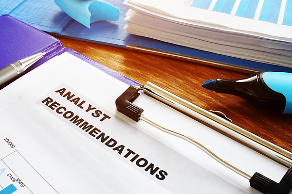 포토 JPG 해외이미지 직업 상의 비즈니스 성공 설명 사람없음 금융 사무실 자료 정보 성장 계획 분석 보고서 문서 투자 추천 평가 회계 진행 마케팅 분석가 업그레이드 조언 해외포토 옷 컨셉 모션 경제 파일형식 이미지허브