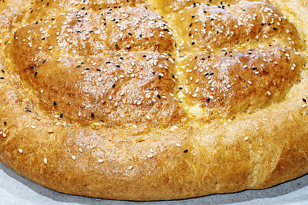 포토 JPG 해외이미지 전통 문화 음식 빵 백그라운드 탁자 건강 옥수수 요리 사람없음 갈색 쌓기 식사 저녁식사 빵집 흰색 신선 원형 거친 플랫 중앙 맛 아침식사 정상 밀 굽기 유기농 반죽 밀가루 동쪽 덩어리 그리스인 점심식사 고립 페스츄리 피타 핸드메이드 튀르키예 해외포토 도형 서양인 웰빙 아시아 컬러 가구 컨셉 모션 곡류 상점 가루 구이 방향 파일형식 이미지허브