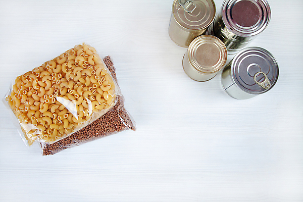 포토 JPG 해외이미지 음식 백그라운드 가방 재료 밥 파스타 건강 안전 사람없음 상자 식사 도움 배달원 정상 컨테이너 가난 시리얼 메밀 서비스 주기 공포 패키지 통조림 짐싸기 기부 내추럴 소셜 운동가 위기 작살 지원 헬프 해외포토 직업 잡화 산업 컨셉 식재료 모션 서양음식 파일형식 이미지허브