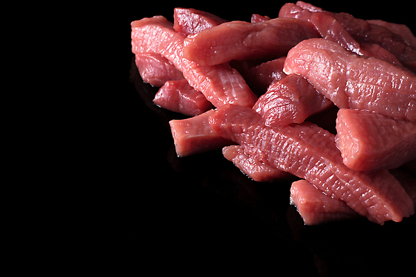 포토 JPG 해외이미지 잡화 음식 조각 재료 부분 육류 돼지고기 스테이크 요리 사람없음 빨간색 식사 저녁식사 소고기 흰색 신선 소 그릴 바비큐 자르기 굽기 허리 준비 생태계 햄 날것 베이컨 양고기 갈비뼈 훈제 고립 단백질 등심 생식 정육점 해외포토 컬러 식재료 포유류 모션 주방용품 뼈 서양음식 신체부위 상점 구이 영양소 파일형식 이미지허브