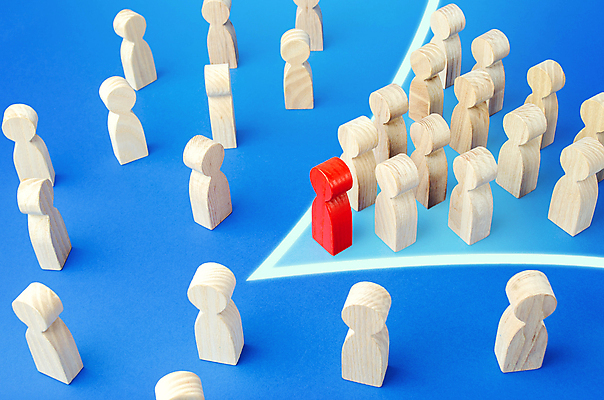 포토 JPG 해외이미지 협력 실내 사람없음 말_게임 리더 파란배경 혁명 리더쉽 해외포토 백그라운드 컨셉 내부 파란색 파일형식 이미지허브