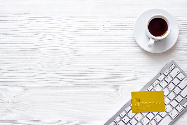 포토 JPG 해외이미지 돈 인터넷 비즈니스 텍스트 사람없음 금융 노트북 쇼핑 우주 키보드 신용카드 시장 구매 정상 플라스틱 전자 인출 카피스페이스 해외포토 재질 경제 전자제품 공백 재산 파일형식 이미지허브