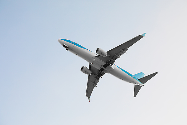 포토 JPG 해외이미지 실루엣 여행 백그라운드 비즈니스 교통시설 하늘 휴가 바닥 비행기 사람없음 파란색 맑음 황혼 일몰 새벽 화물 티켓 공항 도착 항공 속도 출발 제트기 천국 이륙 기어 대패 루트 착륙 카피스페이스 해외포토 자연요소 컬러 교통 컨셉 항공교통 날씨 대중교통 촬영기법 노을 공백 운송업 시설 파일형식 이미지허브