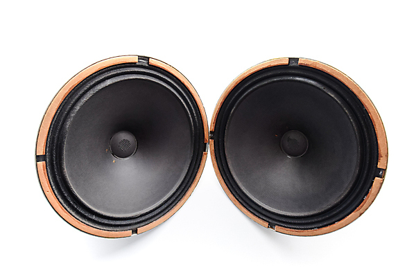 포토 JPG 해외이미지 파도 2 사람없음 소리 듣기 회색 수확 골동품 60대 정상 향수 마이크 보고서 라디오 오디오 펑키 방송 70대 시스템 대회 판지 반항 교향곡 때리기 소비에트 옛날 캡모자 생존 해외포토 모자_잡화 노년 음악 바다 컬러 음향기기 농업 모션 전자제품 화장품 파일형식 이미지허브