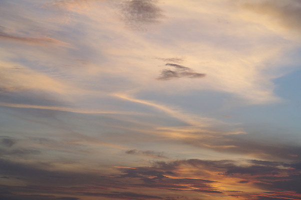 포토 JPG 해외이미지 구름 백그라운드 오렌지 자연 벽지 하늘 아침 날씨 추상 풍경 사람없음 야외 빨간색 여름 파란색 빛 컬러풀 햇빛 태양 노란색 우주 일출 환경 맑음 황혼 일몰 새벽 분위기 야간 저녁 부드러움 천국 스카이라인 내추럴 수평선 해외포토 주간 자연요소 계절 컬러 컨셉 무늬 과일 노을 감각 생태계 파일형식 이미지허브