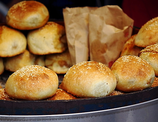 포토 JPG 해외이미지 음식 빵 사람없음 갈색 껍질 뜨거움 황금 오븐 난로 굽기 깨 길거리음식 스터핑 해외포토 컬러 식재료 가전제품 조미료 난방기 구이 파일형식 이미지허브