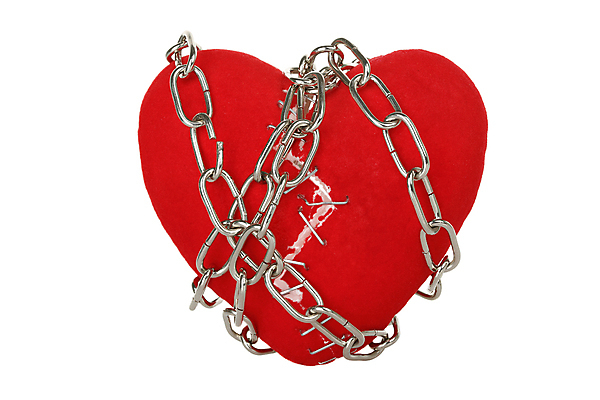 포토 JPG 해외이미지 모양 커플 감정 조각 컨셉 관계 함께함 발렌타인데이 사랑 사람없음 빨간색 고통 슬픔 흰색 하트 오르간 균열 끝 수리 자르기 심볼 오브젝트 열정 노력 고정 큐피드 종료 고립 깨짐 넘어짐 단절 이혼 통일 해외포토 컬러 모션 데이이벤트 건반악기 파일형식 이미지허브