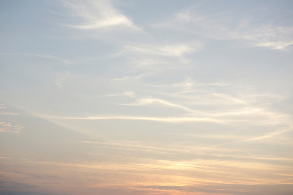 포토 JPG 해외이미지 구름 실루엣 호수 모래 파도 바다 하늘색 백그라운드 오렌지 자연 하늘 아침 날씨 풍경 사람없음 물 여름 빛 햇빛 태양 반사 일출 맑음 황혼 일몰 봄 새벽 가을 분위기 황금 천국 스카이라인 흐림 수평선 해외포토 주간 자연요소 계절 컨셉 과일 촬영기법 파란색 노을 생태계 파일형식 이미지허브