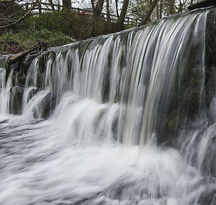 포토 JPG 해외이미지 나무 포즈 모션 자연 추상 사람없음 야외 물 강 폭포 흐름 바위 흰색 나뭇가지 시골 개울 떨어짐 소프트포커스 옛날 스플래쉬 해외포토 자연요소 식물 컬러 컨셉 무늬 촬영기법 생태계 파일형식 이미지허브