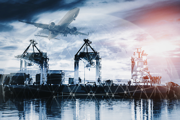 포토 JPG 해외이미지 구름 하늘 비행기 사람없음 파란색 무역 산업시설 무역항 산업현장 무역센터 해외포토 자연요소 산업 컬러 항공교통 대중교통 파일형식 이미지허브