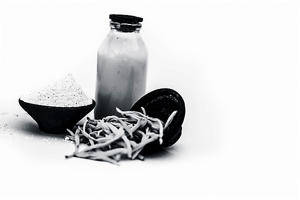 포토 JPG 해외이미지 여자 신체 건강 사람없음 치료 초록색 약 흰색 사발 약초 가루 허브 유기농 뿌리 점토 시스템 고립 돌봄 에이즈 줄이기 치유 카운트 헬프 해외포토 식물 웰빙 컬러 의학 모션 사람 도움 풀_식물 사기그릇 질병 파일형식 이미지허브