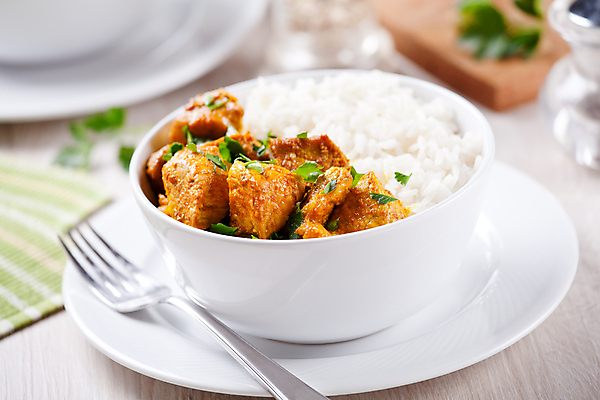 포토 JPG 해외이미지 식기 포크 오렌지 태국 밥 실내 파슬리 육류 돼지고기 요리 사람없음 초록색 컬러풀 갈색 노란색 검은색 식사 저녁식사 소고기 흰색 사발 인도인 허브 카레 입가심 핸드메이드 강황 해외포토 외국인 식물 아시아 음식 컬러 채소 과일 식재료 동양인 내부 사기그릇 파일형식 이미지허브