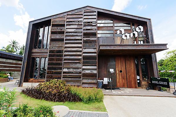 포토 JPG 해외이미지 라이프스타일 디자인 여자 남자 행복 커피 음료 음식 의자 비즈니스 건축양식 태국 탁자 실내 대화 사람 앉기 성인 사람없음 내부 컵 친구 상점 식당 카페 도시 바 바리스타 카푸치노 에스프레소 스타일 해외포토 직업 식기 건축 감정 아시아 가구 관계 모션 말하기 생활 파일형식 이미지허브