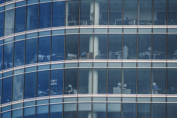 포토 JPG 해외이미지 외관 벽 비즈니스 건축양식 창문 유리 바닥 사람없음 건물 사무실 고층빌딩 도시 업무 책상 폴란드 바르샤바 해외포토 건축물 건축 유럽 가구 재질 빌딩 작업 파일형식 이미지허브
