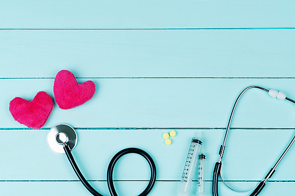 포토 JPG 해외이미지 직업 라이프스타일 웰빙 청진기 발렌타인데이 병원 사람없음 치료 믿음 장비 시험 환자 간호사 의사 심장 일주일 오르간 맥박 질병 상처 공격 약국 연습 테라피 월 깨짐 돌봄 심장병 전국 증상 해외포토 교육 감정 컨셉 의학 의료기기 모션 데이이벤트 생활 뷰티 의료진 장기_의학 날짜 건반악기 파일형식 이미지허브