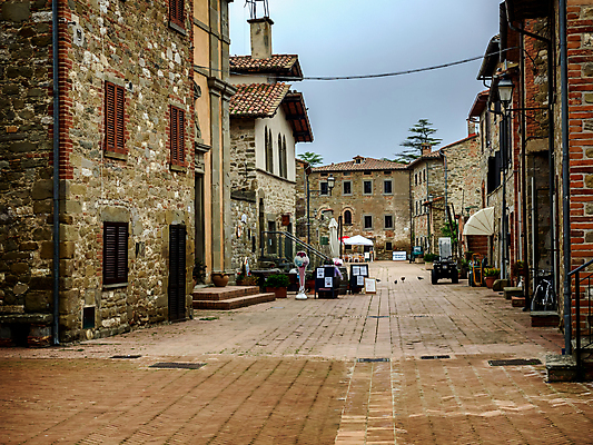포토 JPG 해외이미지 호수 섬 자연 하늘 벽돌 사람 풍경 사람없음 야외 가로 물 교회 여행객 마을 탑 고요 이탈리아 종 바위 중세 작음 옛날 해외포토 자연요소 건축물 유럽 종교건축 건물 돌_바위 역사 크기 생태계 파일형식 이미지허브