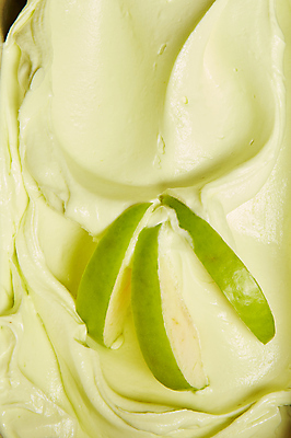 포토 JPG 해외이미지 음식 백그라운드 아이스크림 디저트 사람없음 가로 갈색 초콜릿 보라색 냉동 얼음 소용돌이 달콤 맛 크림 상쾌 질감 코코아 프리미엄 해외포토 자연요소 감정 음료 컬러 컨셉 회오리 파일형식 이미지허브