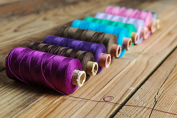 포토 JPG 해외이미지 옷 산업 줄 백그라운드 패턴 오렌지 그림자 사람없음 빨간색 초록색 파란색 컬러풀 유행 회색 수확 골동품 흰색 직물 면 업무 구멍 실 수리 바느질 오브젝트 땀 롤 청록색 실타래 자수 섬유 얼레 재단 감싸기 그런지 옛날 스타일 카피스페이스 해외포토 컬러 무늬 농업 과일 모션 공백 작업 파일형식 이미지허브