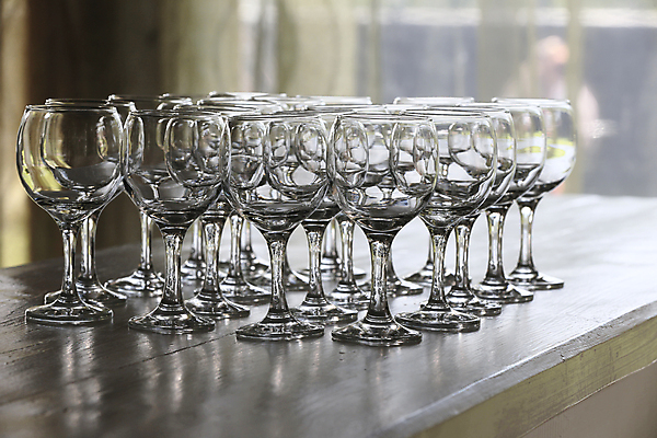 포토 JPG 해외이미지 모양 식기 디자인 음료 음식 백그라운드 와인잔 유리 추상 기념 사람없음 파란색 빛 반사 파티 식당 와인 흰색 축하 투명 그룹 고급 샴페인 크리스탈 오브젝트 유리그릇 고립 구성 줄서기 많음 해외포토 그릇 컬러 컨셉 무늬 술잔 모션 재질 주류 이벤트 상점 광석 파일형식 이미지허브