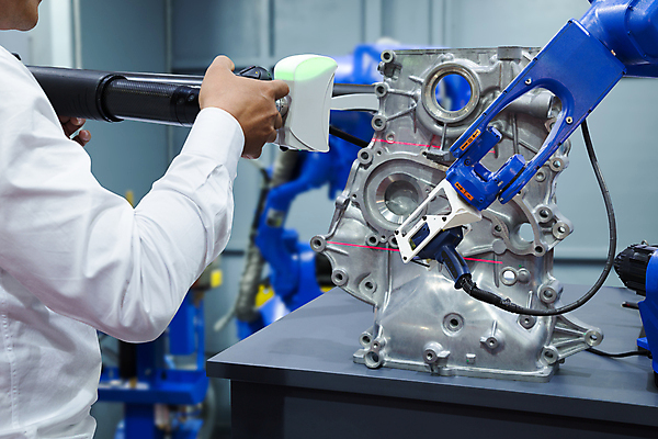 포토 JPG 해외이미지 손 산업 공장 자동차 표면 기술 사람없음 파란색 3D 금속 기계 장비 공구 잡기 틈 엔지니어 제조 스마트 로봇 측정 역동적 각도 전자 시스템 팔 정비공 공학 유지 개발 자동 자동화 제어 지능 철강 해외포토 교육 육상교통 컬러 컨셉 공업 모션 재질 신체부위 도구 기술자 디지털합성 파일형식 이미지허브