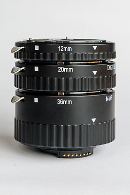 포토 JPG 해외이미지 백그라운드 사람없음 카메라 금속 검은색 장비 흰색 닫기 확대 묘사 튜브 해외포토 컬러 모션 재질 전자제품 파일형식 이미지허브