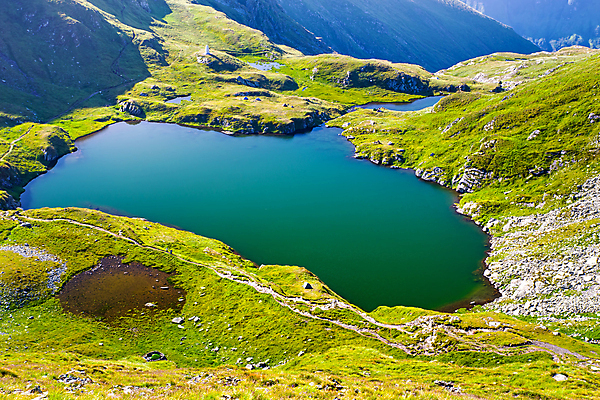 포토 JPG 해외이미지 구름 호수 여행 자연 하늘 산 안테나 파노라마 풍경 사람없음 야외 초록색 물 파란색 햇빛 일출 환경 계곡 일몰 바위 고도 언덕 그림 빙하 루마니아 생태학 트란실바니아 해외포토 자연요소 교육 유럽 컬러 통신 촬영기법 태양 노을 돌_바위 생태계 파일형식 이미지허브